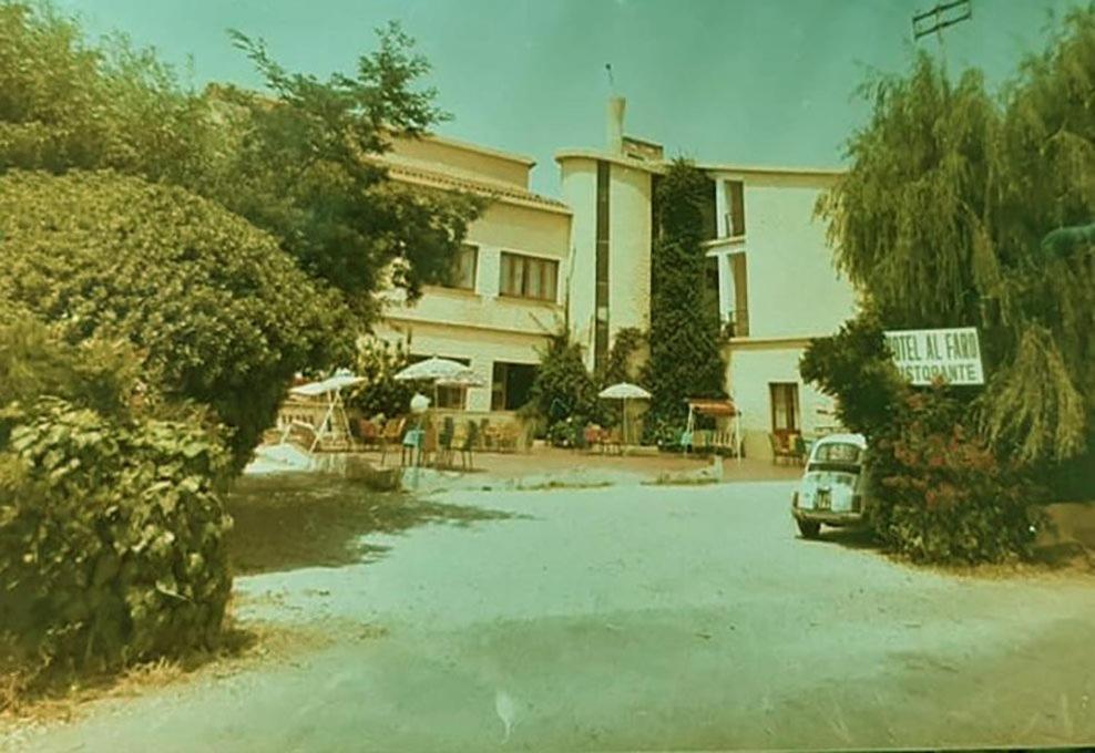 Hotel Al Faro Spiaggia La Cinta Santeodoro San Teodoro  Exterior photo